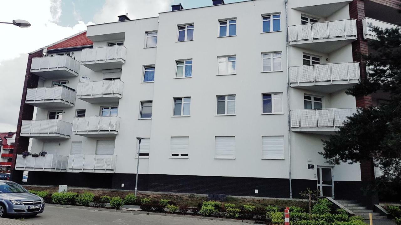 Apartament Mlynarska Piła Exterior foto